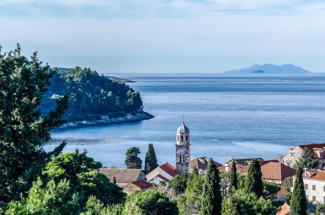 Apartments Rilovic, City And Sea View Apartments ツァヴタット エクステリア 写真