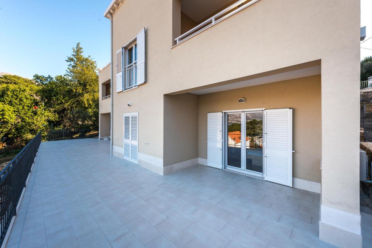 Apartments Rilovic, City And Sea View Apartments ツァヴタット エクステリア 写真